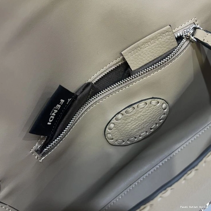 Cheap Baguette Selleria Fendi In Cuoio Khaki Romano Leather Bag Medium 0822